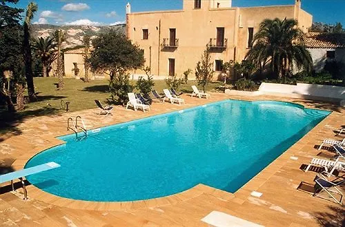 Aparthotel Agriturismo Baglio Fontana Buseto Palizzolo