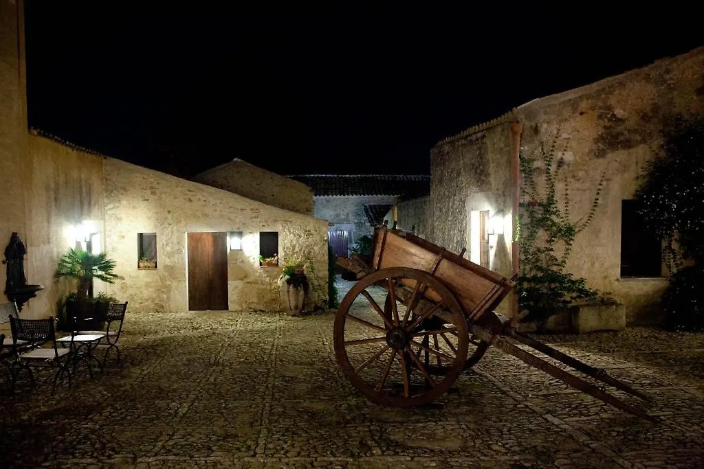 Aparthotel Agriturismo Baglio Fontana Buseto Palizzolo